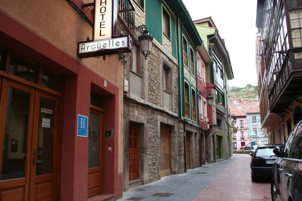 Pension Argueelles Рибадеселья Экстерьер фото